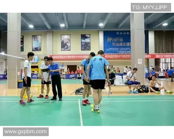 赛后分析:北京羽毛球队与西安羽毛球队技术对比与战术探讨 赛后分析:北京羽毛球队与西安羽毛球队技术对比与战术探讨