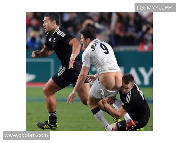 足球明星也有搞笑瞬间看他们不帅的搞笑图片让你捧腹大笑